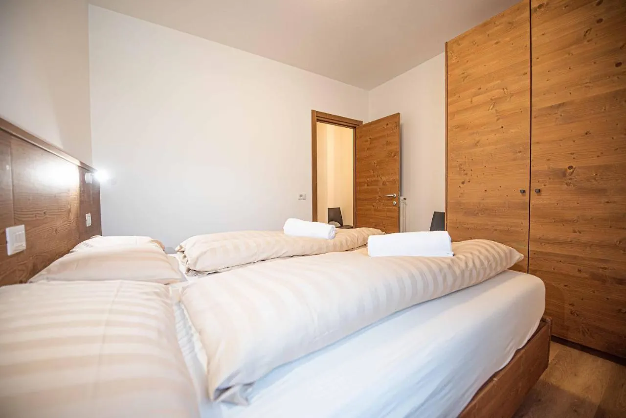 Real Wood Pemont Myholidaylivigno Appartement